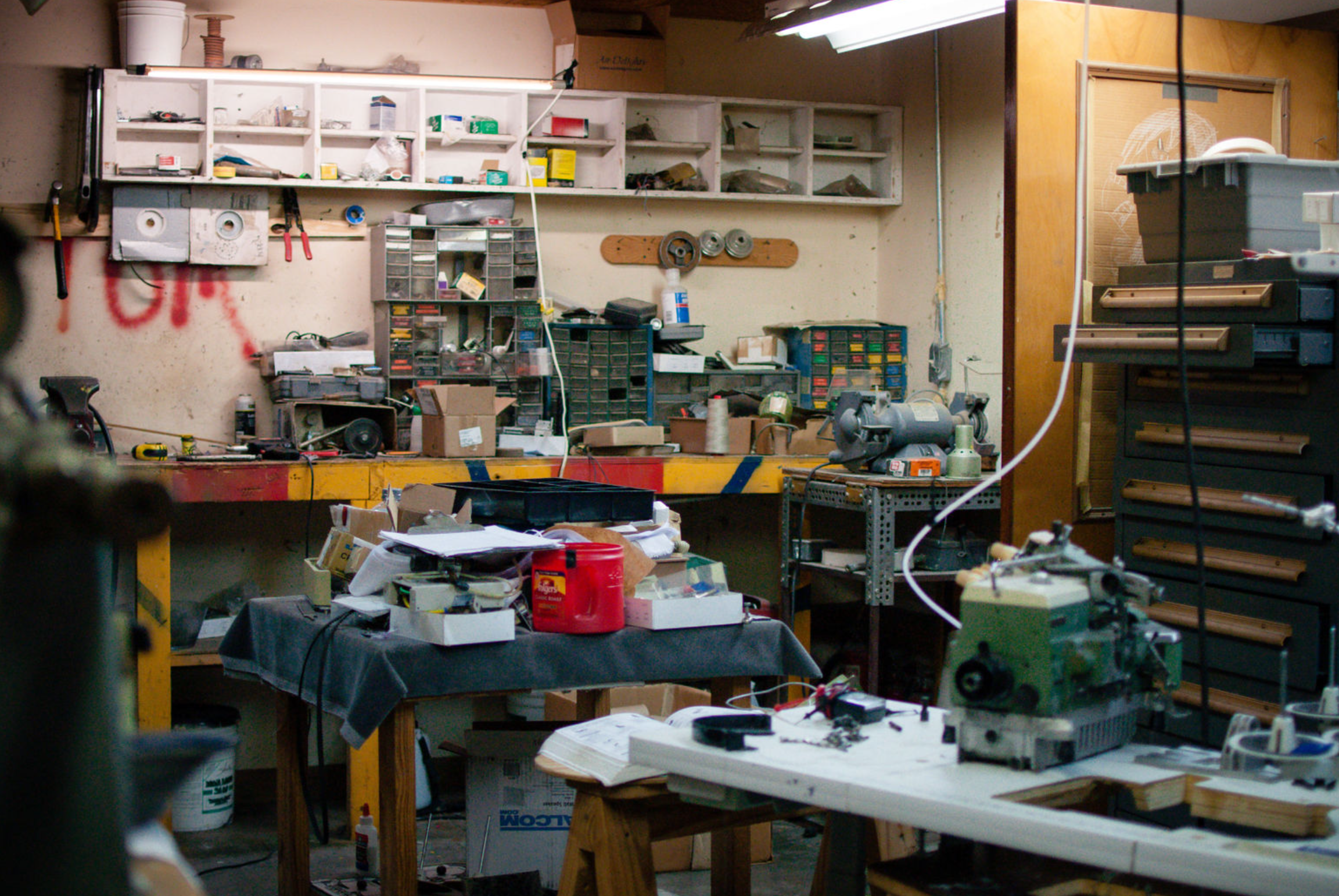 Sewing factory interior photo 12